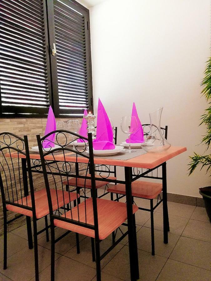 Nokturno Apartment, Self Check-In بوريتش المظهر الخارجي الصورة